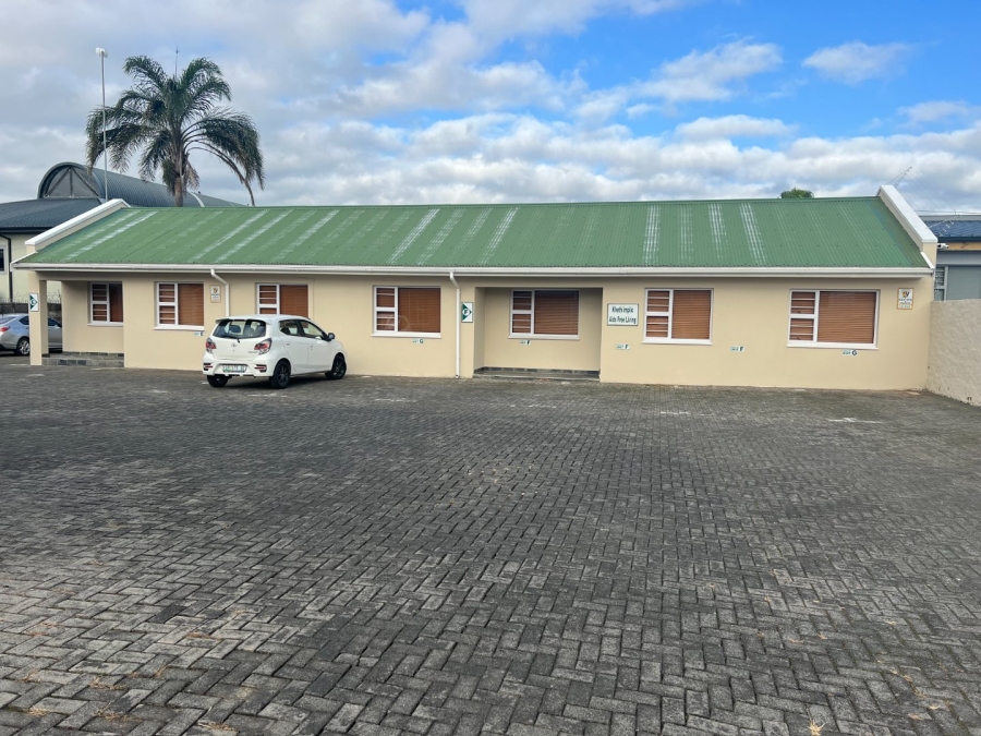 Commercial Property for Sale in Vincent Eastern Cape